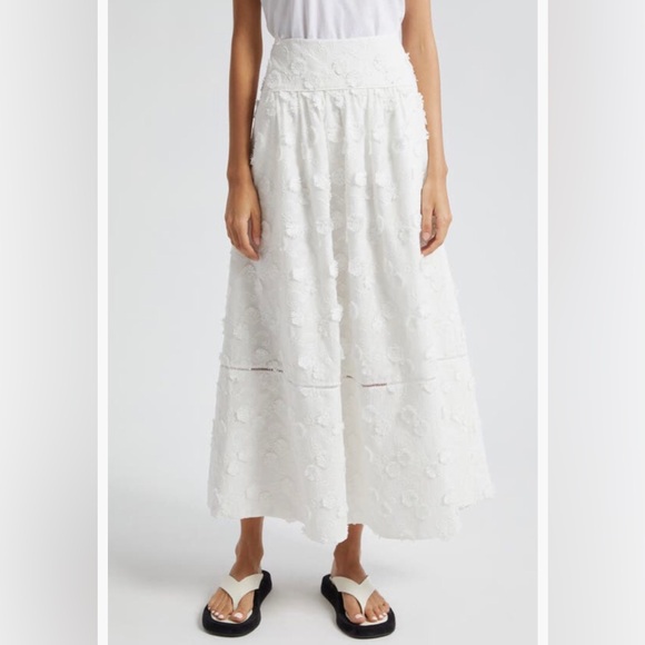 NWT $295 FARM Rio Off White 3D Flower Midi Skirt in XS, Small, and Medium! - Picture 2 of 12